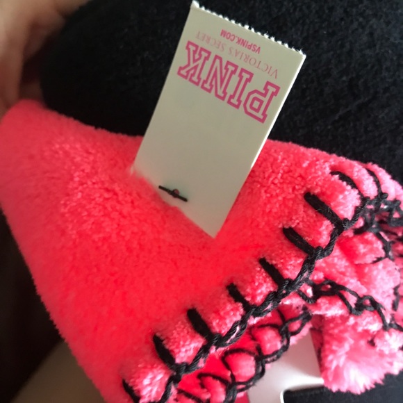 PINK - Picture 3 of 3